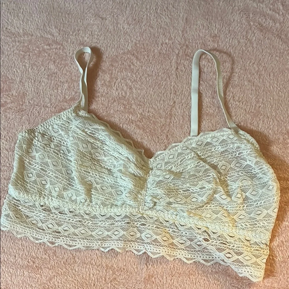 PINK Victoria's Secret Cream Lace Bra Intimates